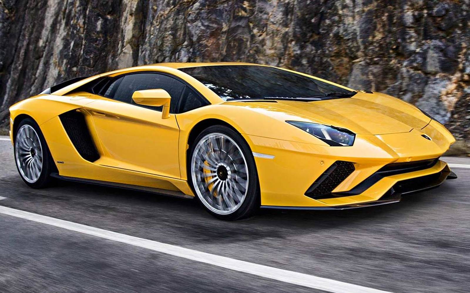 lamborghini aventador tabela fipe