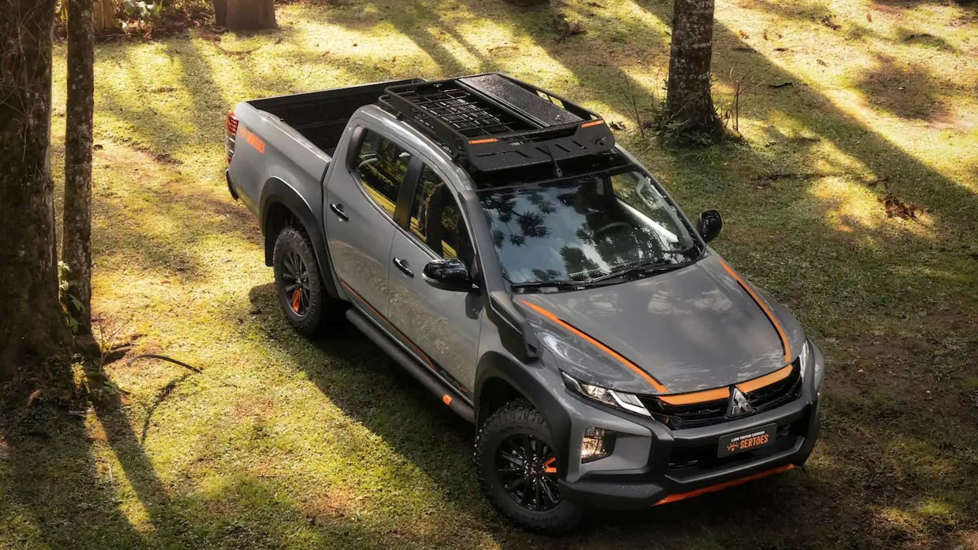 Mitsubishi L200 Triton Savana Sertões 2024