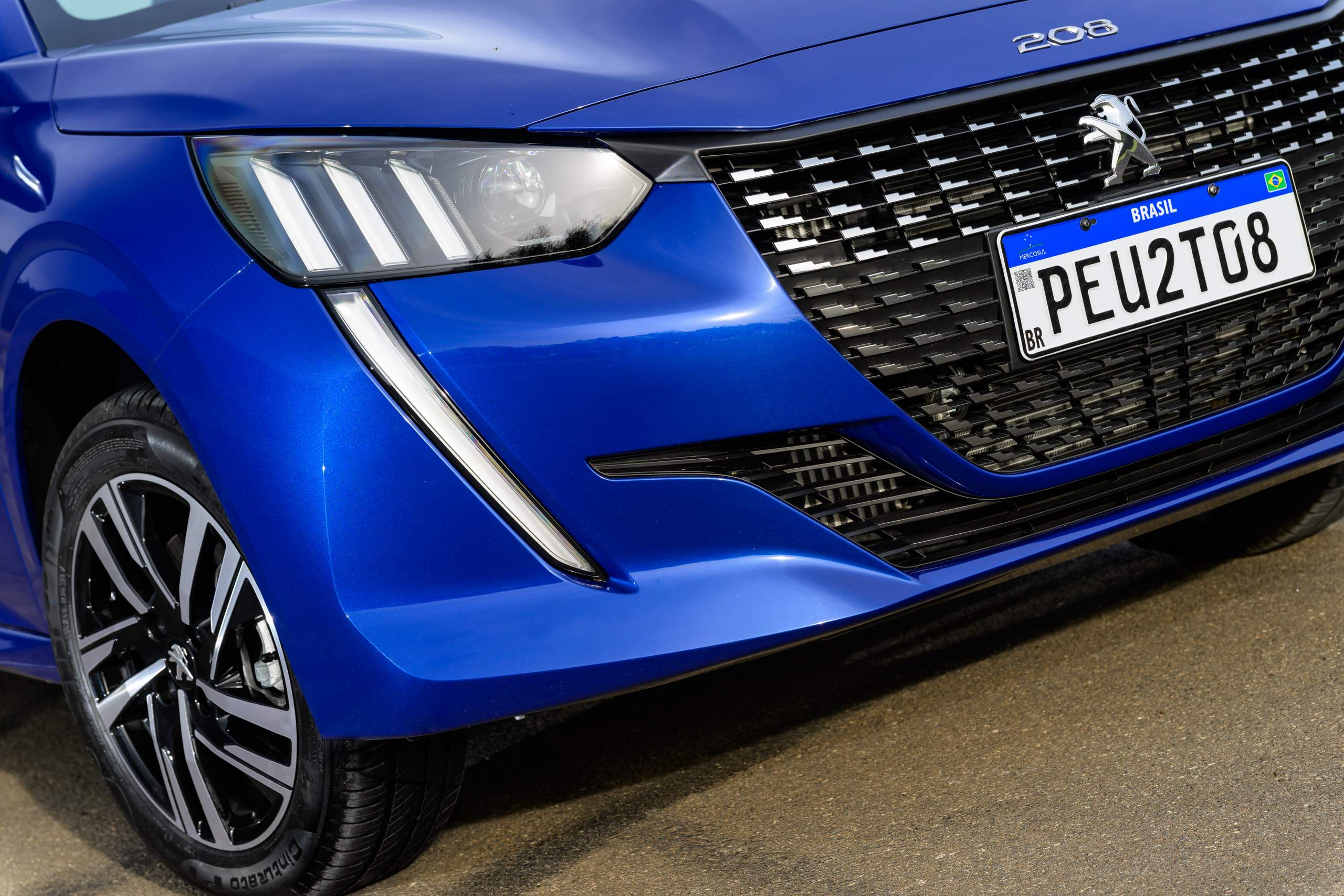 Peugeot 208 2024 Turbo