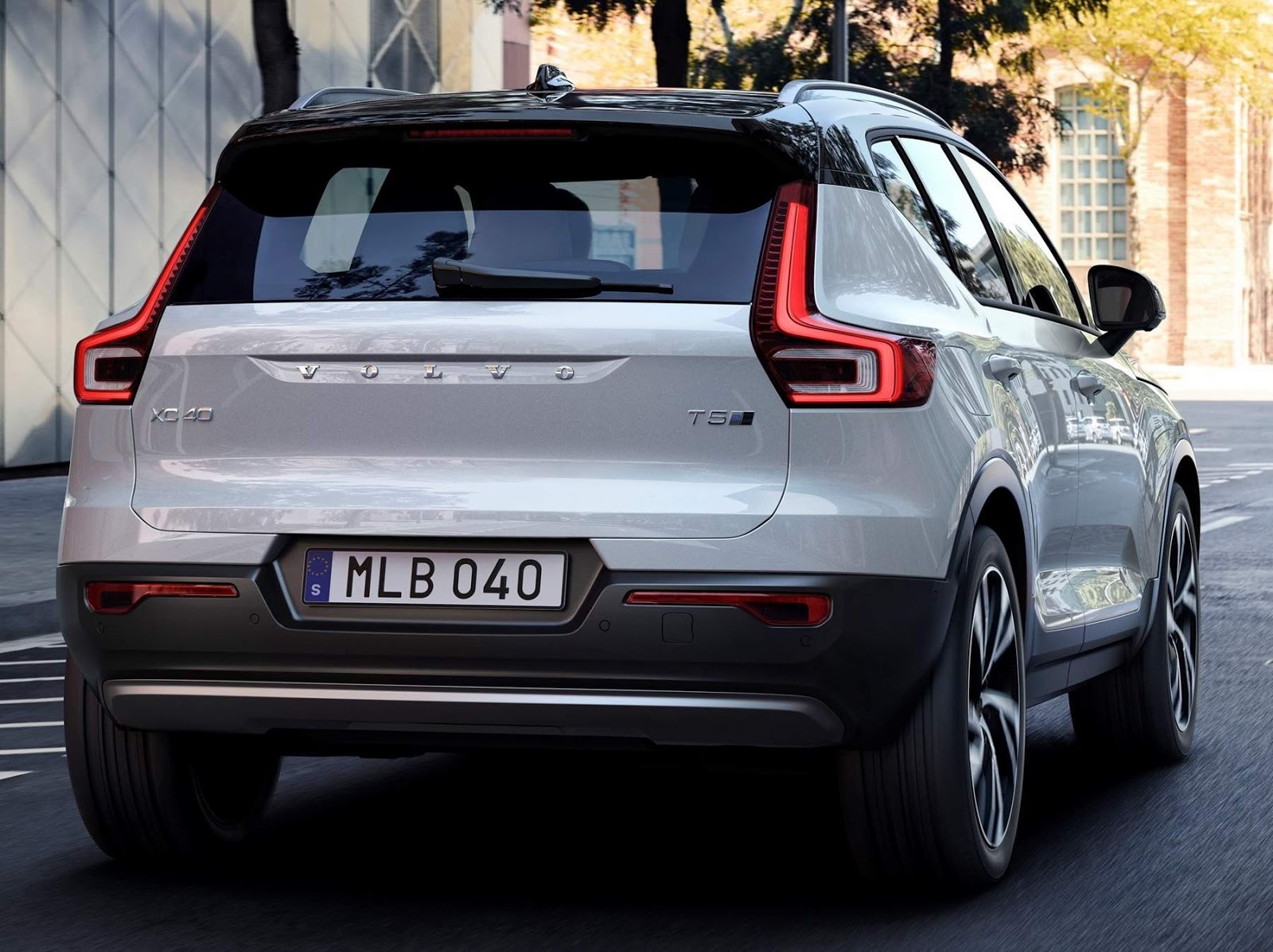 volvo xc40