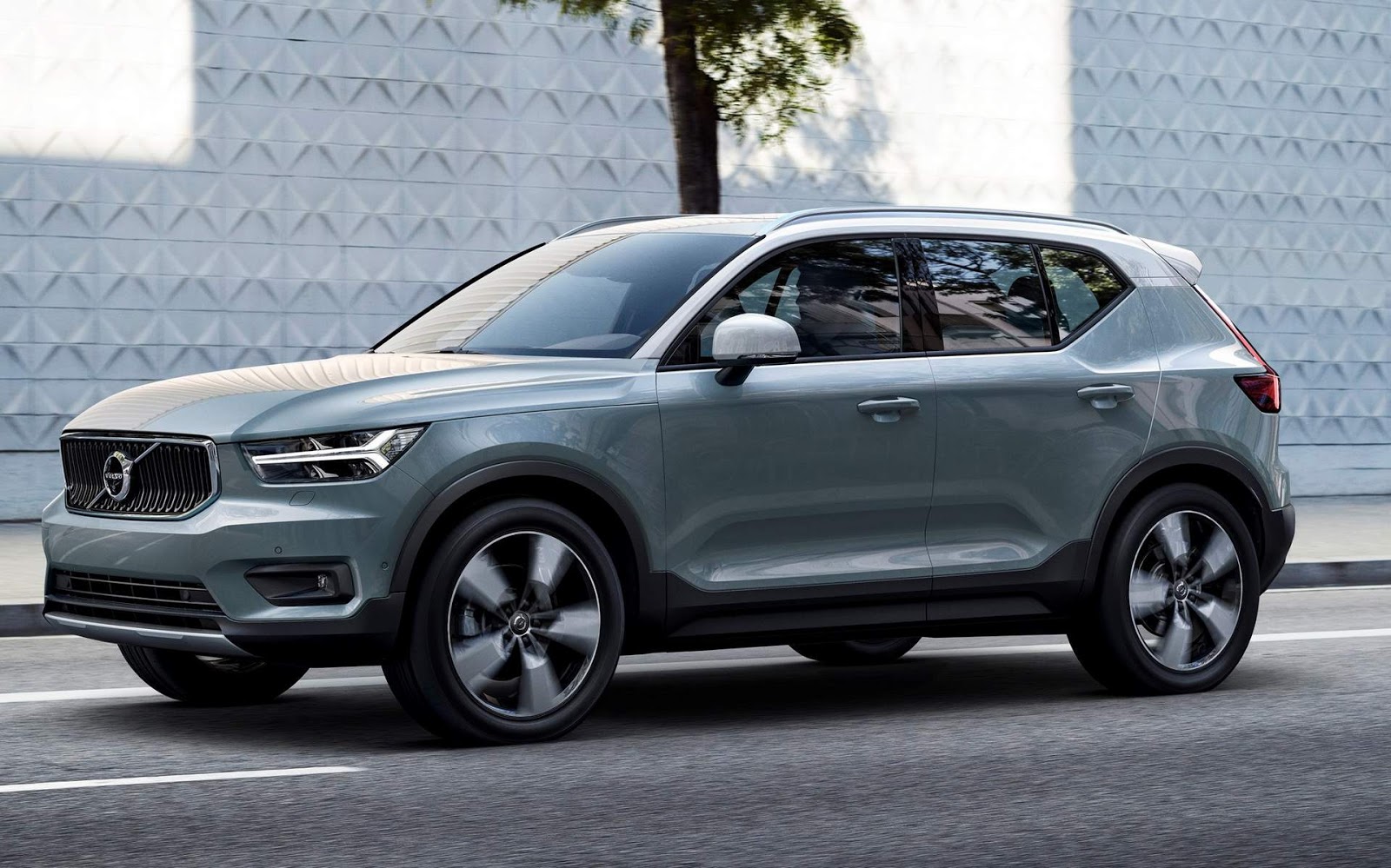 volvo xc40