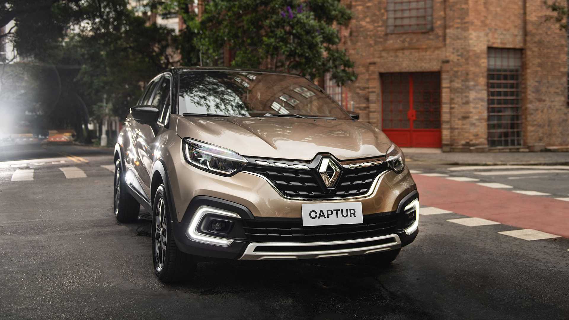 Renault Captur sai de linha