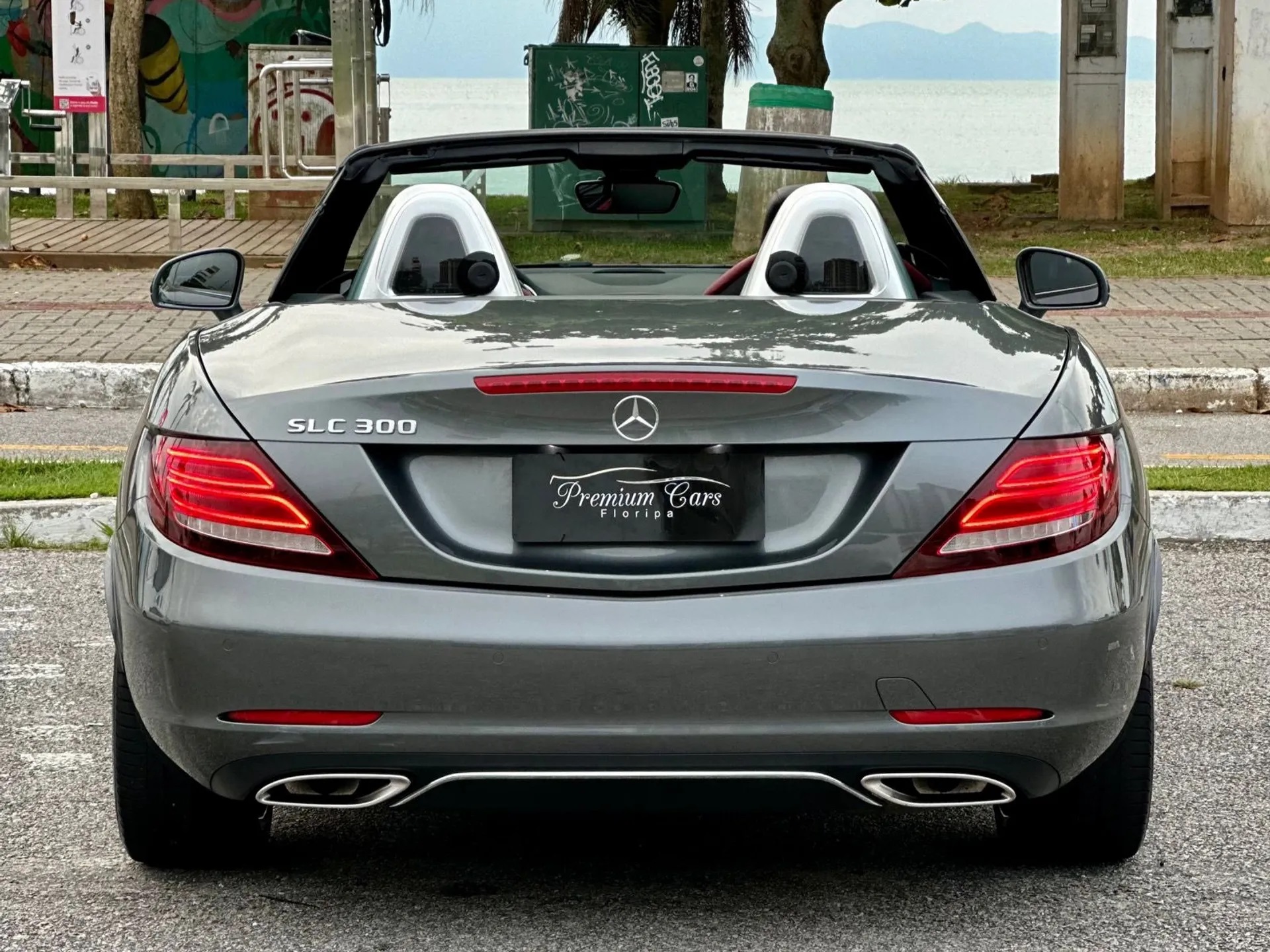 mercedes benz slc 300